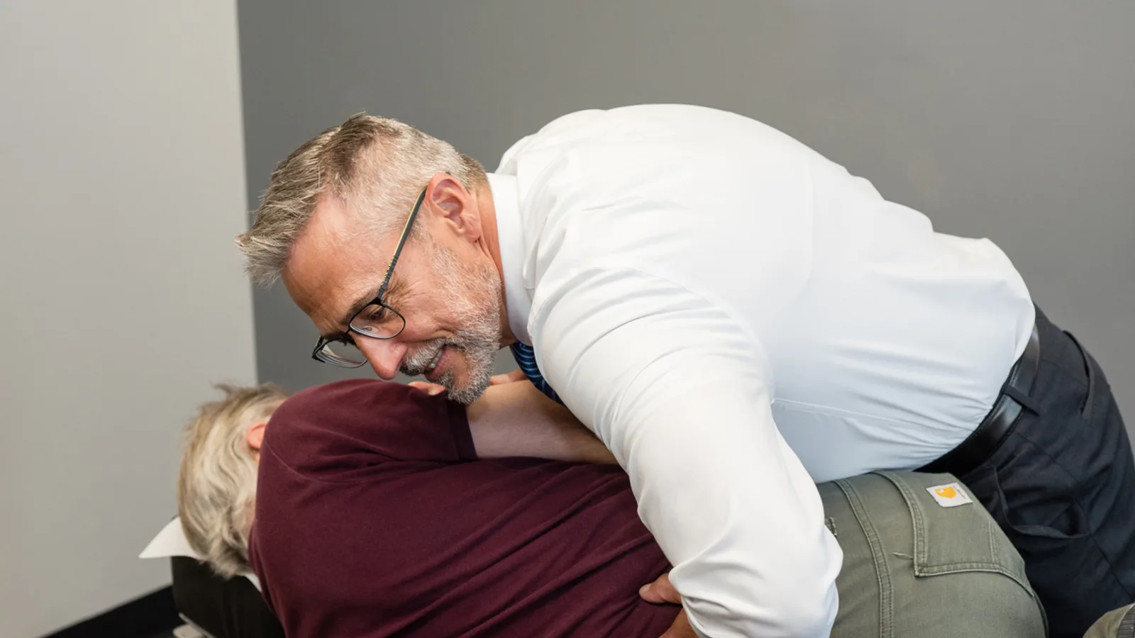 Why Does My Hip Hurt All of a Sudden? Common Causes You Shouldn’t Ignore