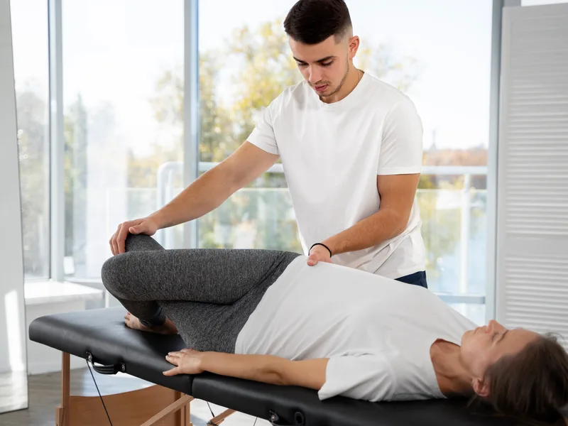 Nokomis Chiropractic and Wellness treating hip pain in Minneapolis